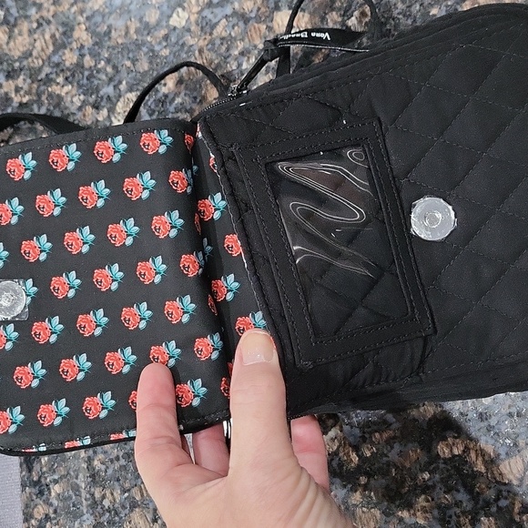 3 Vera Bradley Crossbody bags - Picture 8 of 10